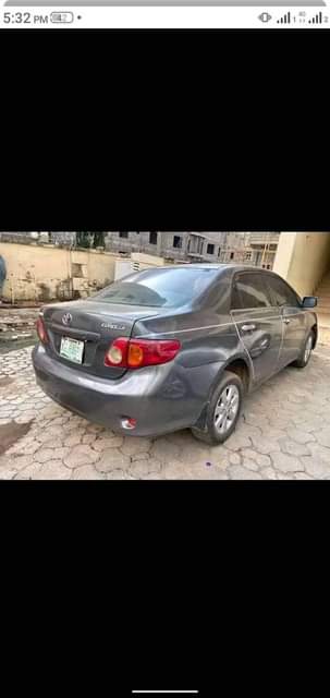 A picture of Sharp distress 2009 corolla