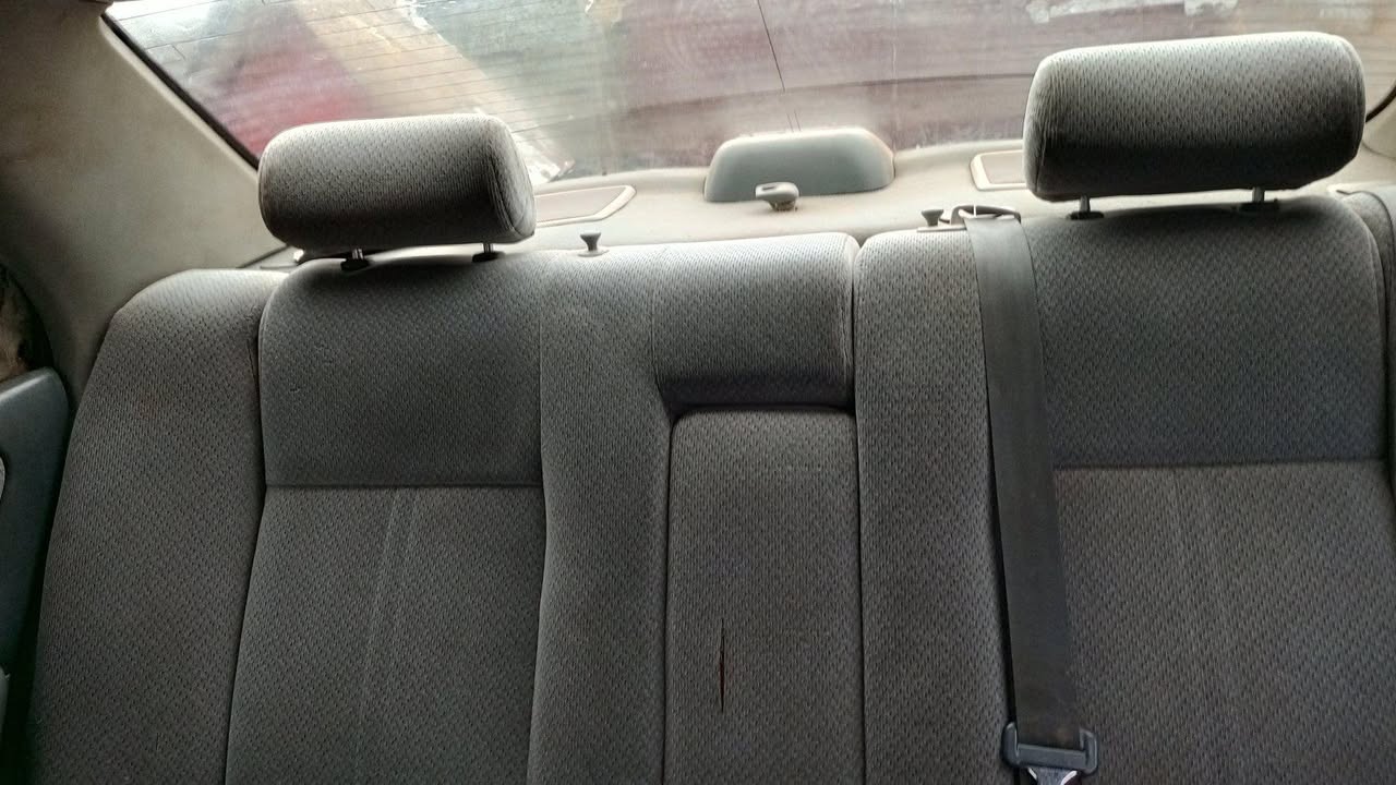 A picture of Toyota Camry big light