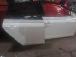 A picture of Vw polo 8 doors right front and back for sell