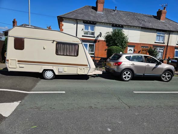 campervans for sale under 2000