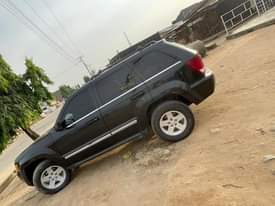 A picture of Grand Cherokee Jeep