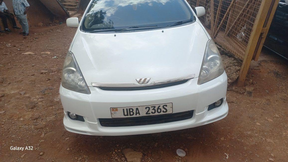 A picture of Wish Toyota
