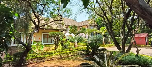 houses runda