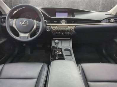 A picture of Full option first body 2014 model Lexus ES 350 Base