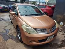 used nissan tiida