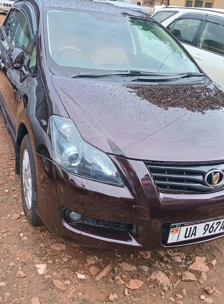 A picture of Toyota blade