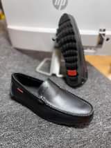 A picture of Casual Kali Original TSH 55 000 Size 40 44 Piga