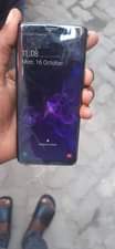 A picture of Samsung s8