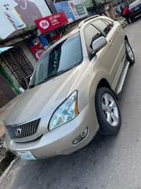 A picture of Sharp and sound Belgium grade Lexus Rx 350 available 7