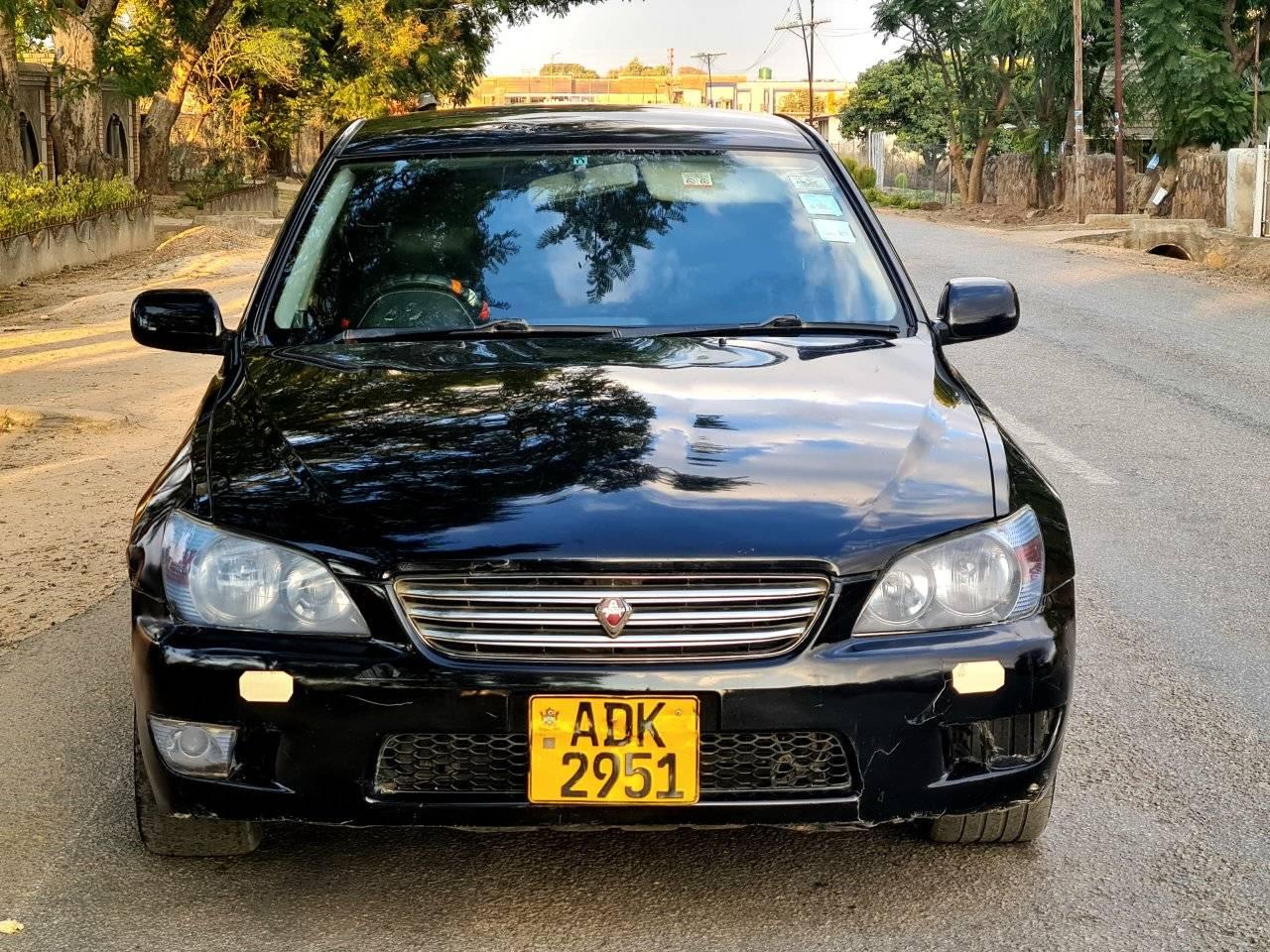 used toyota altezza