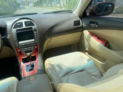 A picture of Good deal Toks 2011 Lexus Es350 Accident free Recently cleared