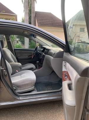 A picture of 2004 Toyota Corolla