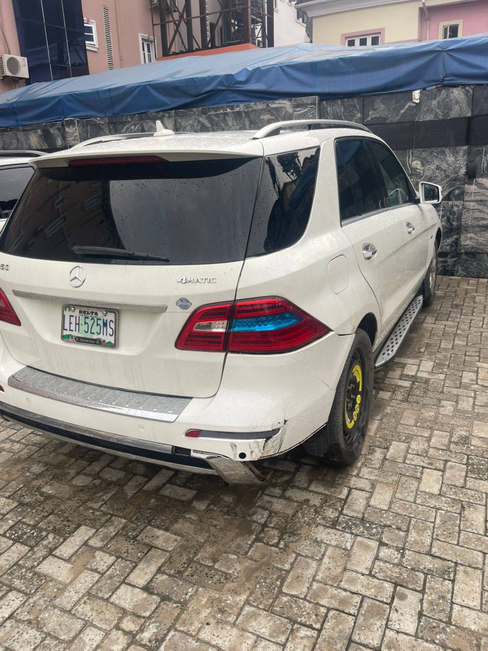 A picture of Awoof deal asap registered Benz Ml 350 2012 baked on
