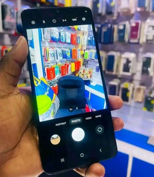 A picture of Samsung A06 imenyooka kbsa official