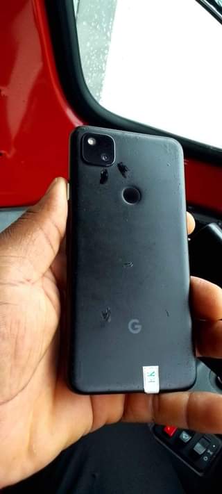 A picture of Google Pixel 4 A Bei Tsh 150 000 Call 0659165373