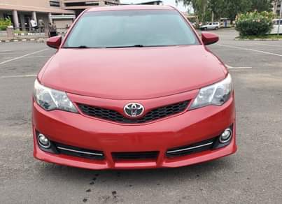 A picture of 2012 Toyota Camry SE full option Price 14 6m Location