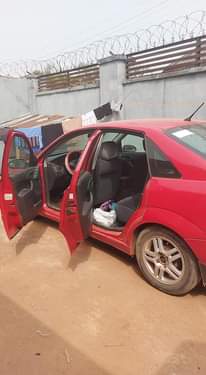 A picture of Ford focus red