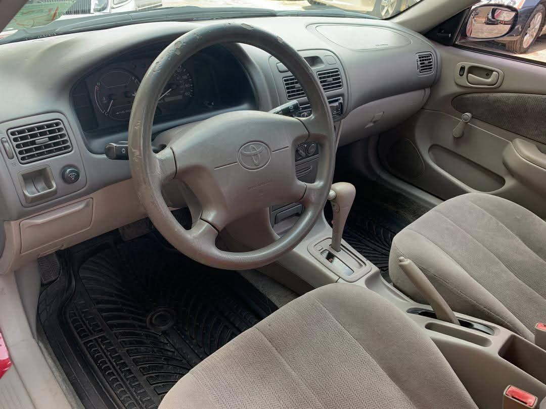 A picture of 2002 Toyota corolla