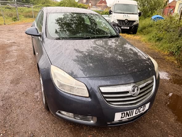 vauxhall insignia