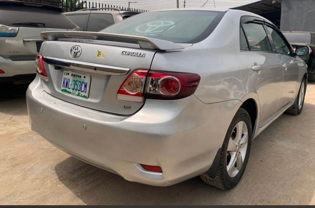A picture of Neatly used Toyota Corolla available