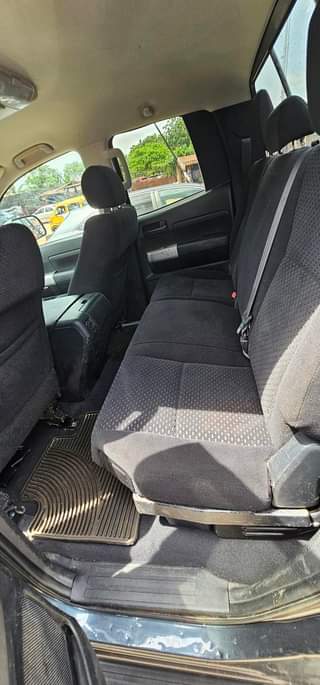 A picture of Toyota Tundra 2008