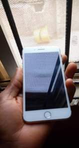 A picture of iPhone 7plus 32gb