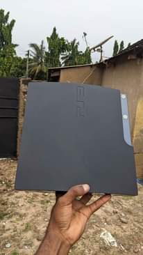 A picture of PS3 SLIM COMPLETE WITH TWO PADS