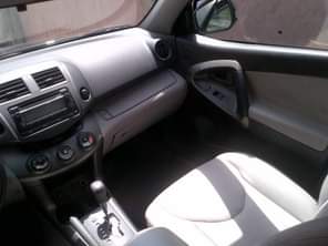 A picture of CD AM FM Radio Toyota RAV4 XLE For sale call