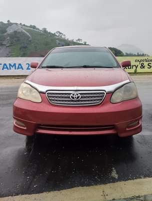 A picture of Extremely Sharp registered Toyota Corolla S 2006 model with everything