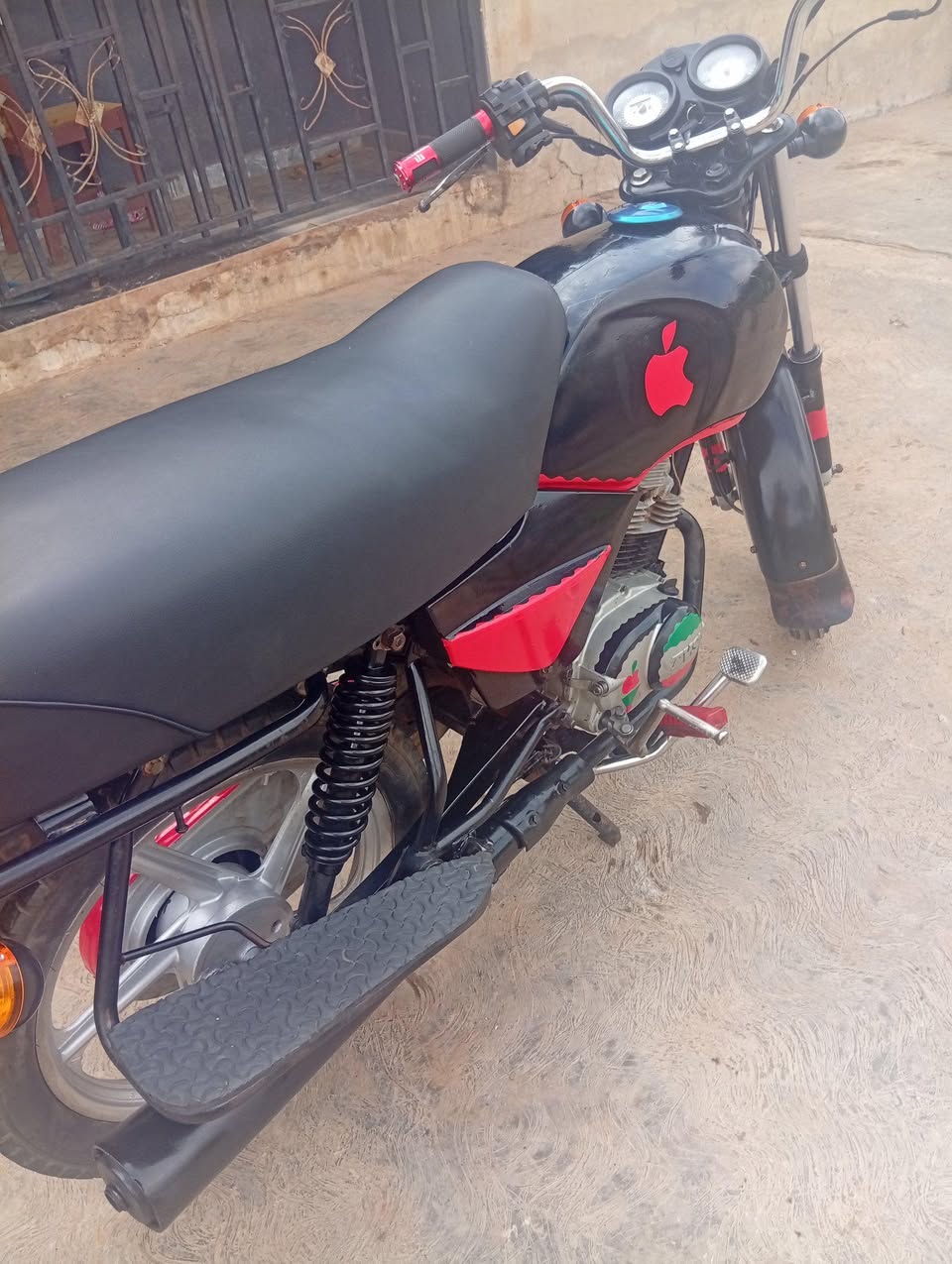 A picture of 2023 Bike tvs