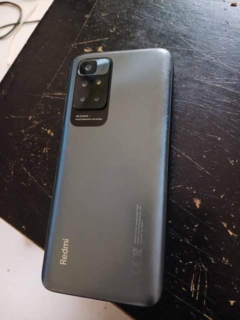 A picture of Redmi 10 at only 260k with 128gb storage big battery