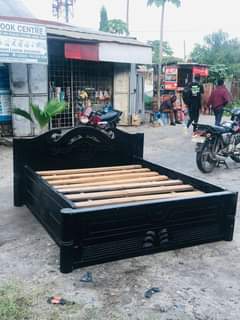 A picture of Friji na kitanda