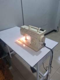 A picture of Cherehani ya kisasa ya umeme