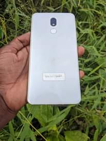 A picture of Lg stylo 5 mpyaaa inarock tyu gb64 ram4 net4g