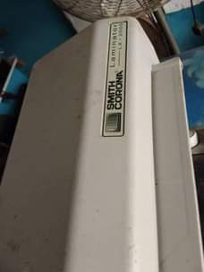 A picture of LX 2000 LAMINATOR MACHINE