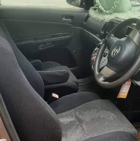 A picture of Toyota wish