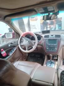 A picture of Acura MDX