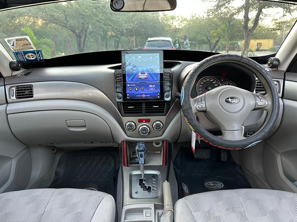 A picture of TOYOTA FORESTER