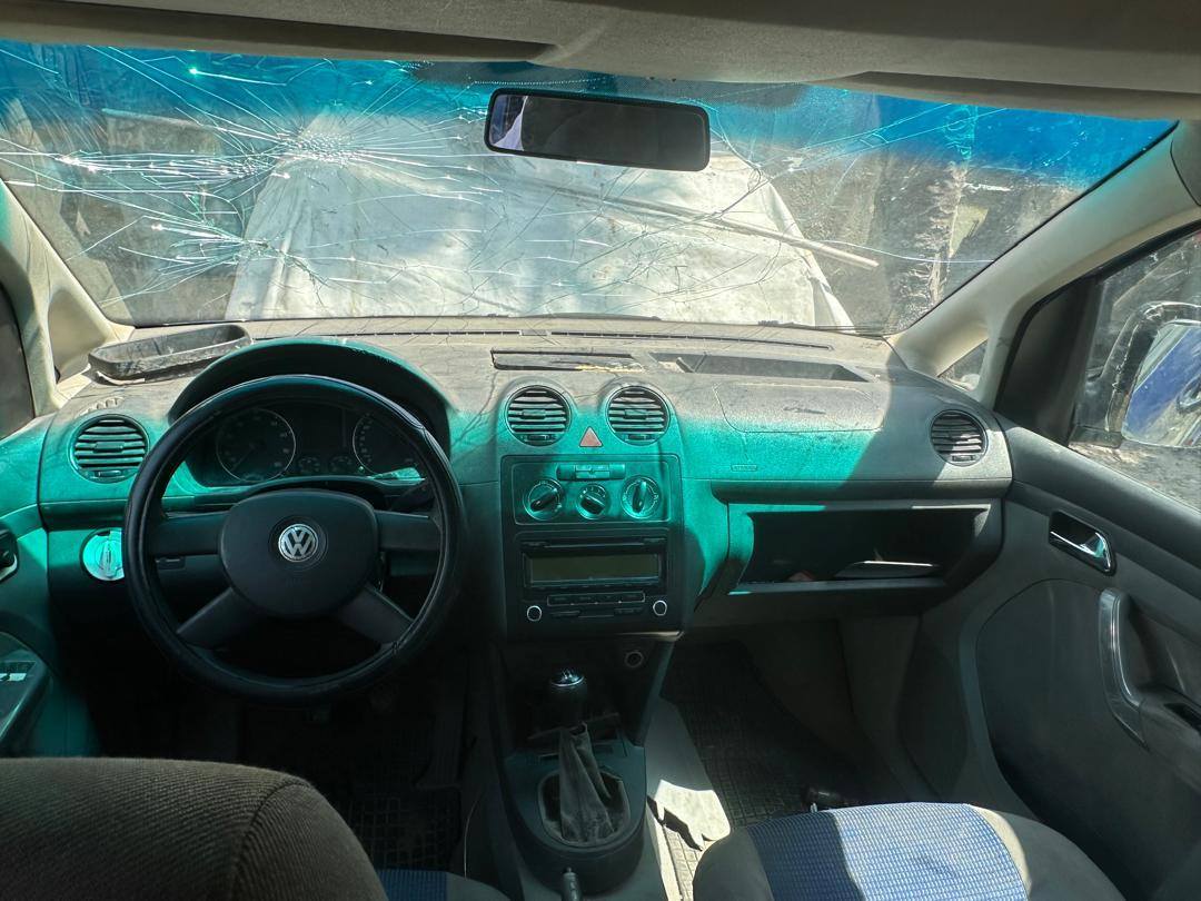 A picture of mini bus