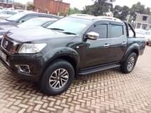 used nissan navara
