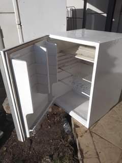 A picture of 180000 call 0655194001