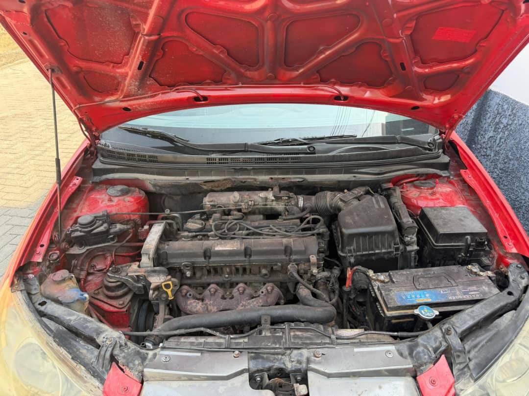 A picture of Clean Nigerian Used Red Hyundai Elantra 2008