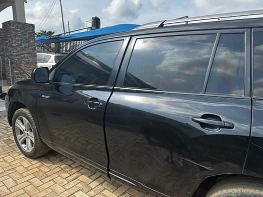 A picture of 09 010 Toyota Highlander Toks standard Purely First body pan