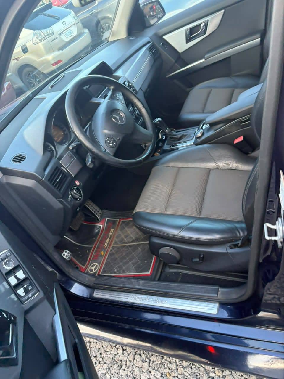 A picture of Neatly used GLK 2012