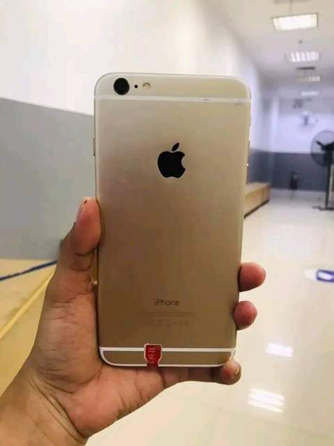 A picture of Iphone