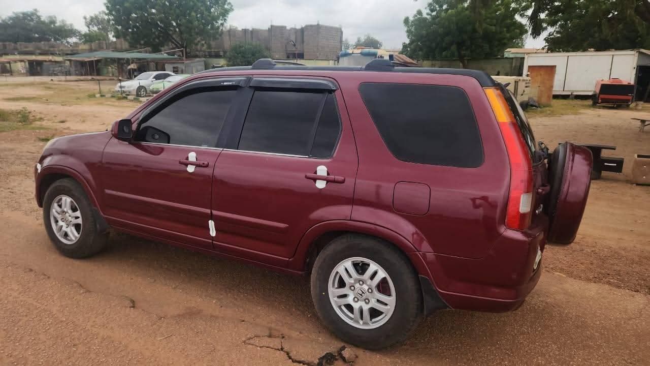 A picture of Clean used Honda CRV 2004 Belgium standard