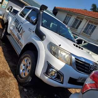 used toyota hilux