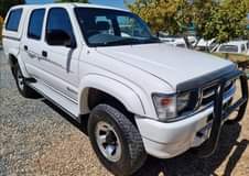 used toyota hilux