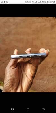 A picture of Iphone 11 for sell 170k no condition the true tone
