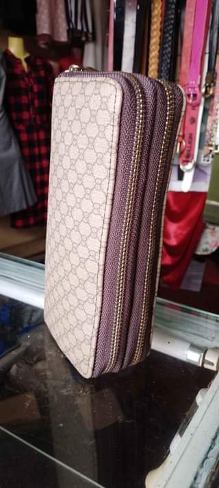 A picture of Second hand quality leather wallets